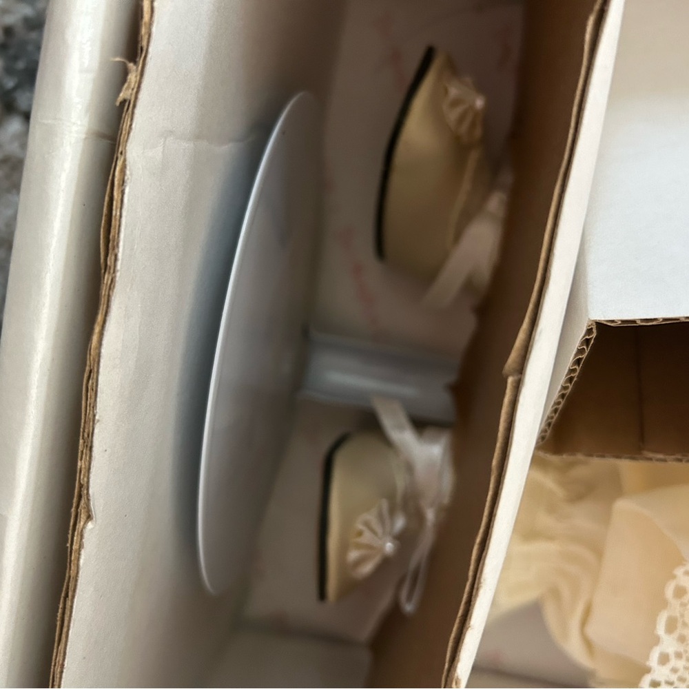 Grace Pink Patterned Box - Picture 5 of 5